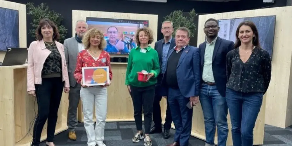 Remise du tout premier Trophée Gustave par Foires de France